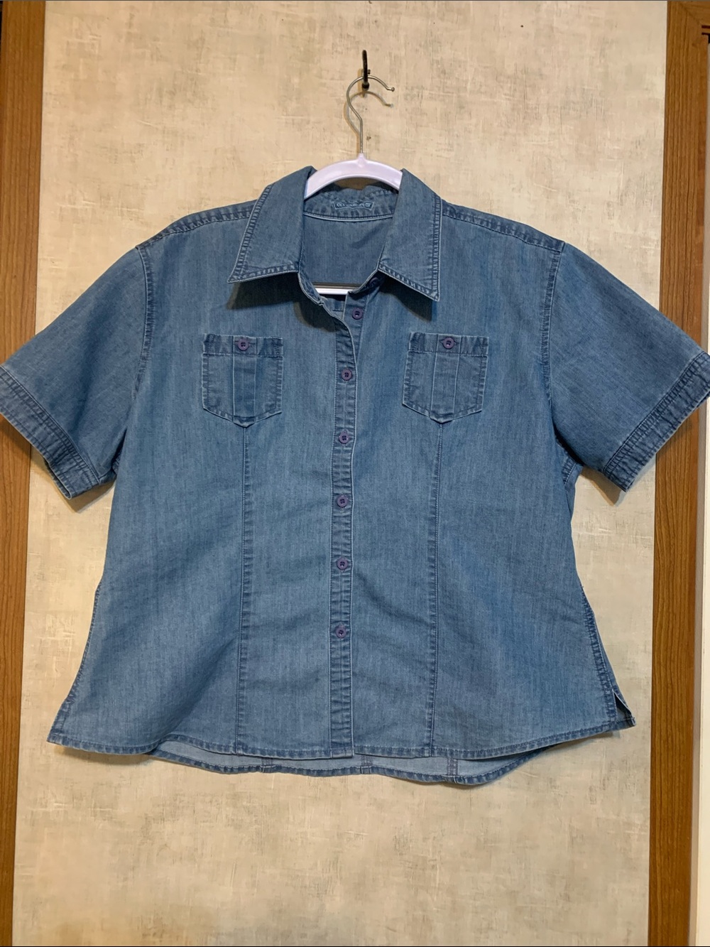 Riders Light Wash Denim Button-Up Short Sleeve Shirt size XL